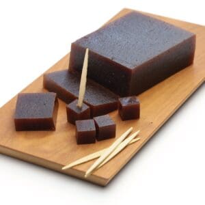 EMILY QUINCE PASTE WITH WALNUTS