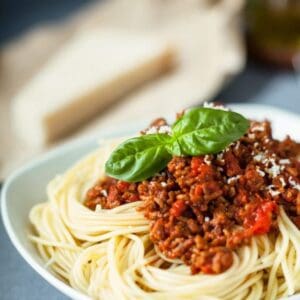 PASTA ALDENTE SPAGHETTI BOLOGNESE